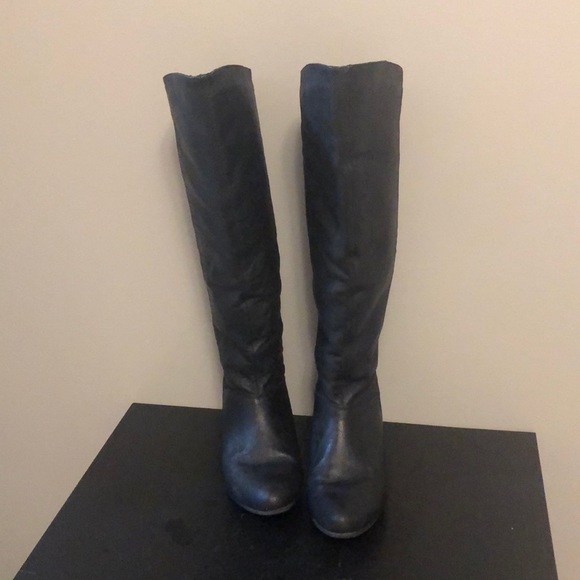 Steve Madden knee high flat boots - Picture 3 of 4